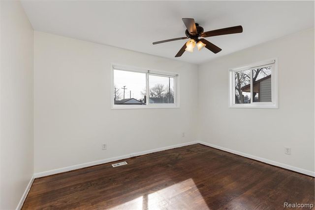 27707 Goldin Drive, Madison Heights, MI 48071