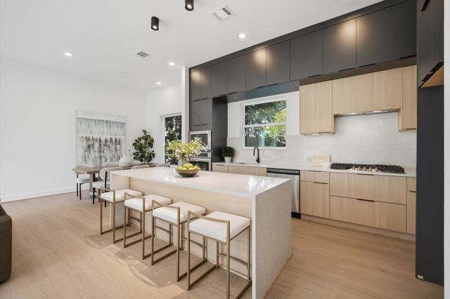 3411 Gillespie Street, Houston, TX 77020