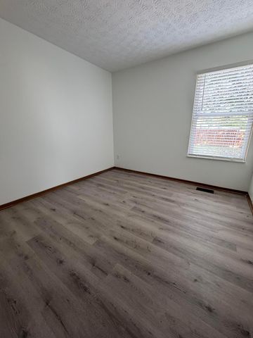 8000 Leaview Drive, Columbus, OH 43235