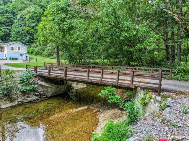 3119 Tyree Springs Rd, Hendersonville, TN 37075
