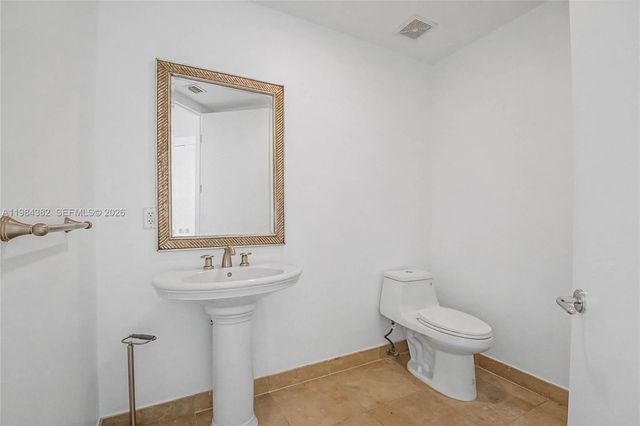 5959 Collins Ave 1503, Miami Beach, FL 33140