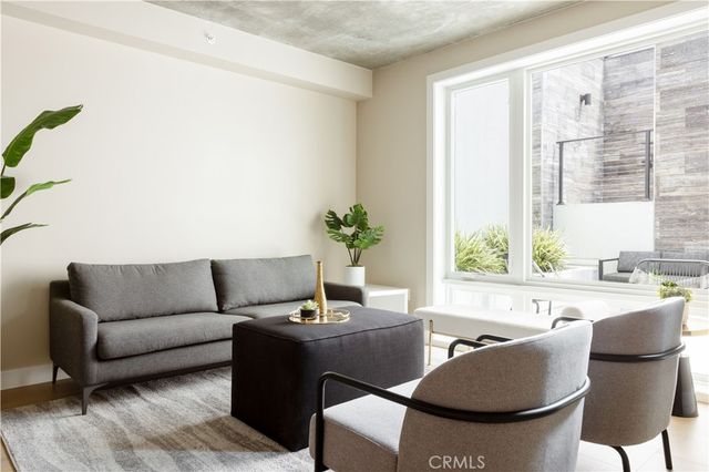 380 Cordova Street 401, Pasadena, CA 91101