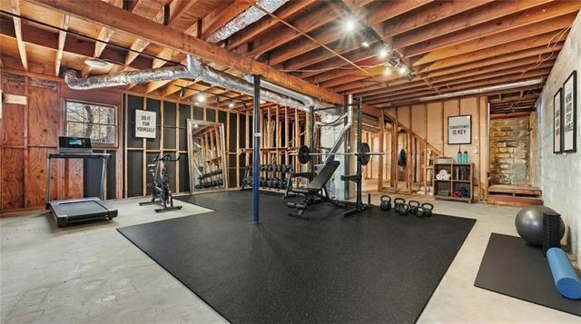 2302 Smokehouse Path, Lawrenceville, GA 30044