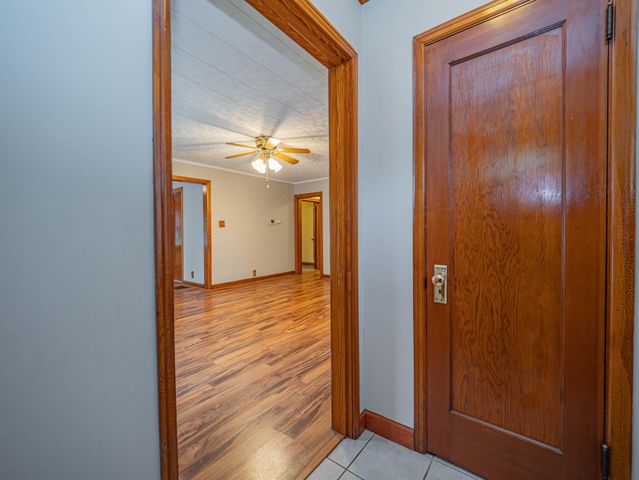 1126 FISK AVE, Moberly, MO 65270