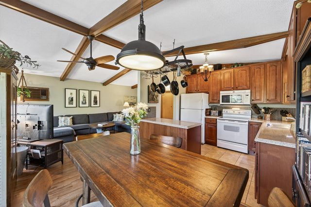 1641 Leone Avenue, Saint Paul, MN 55106