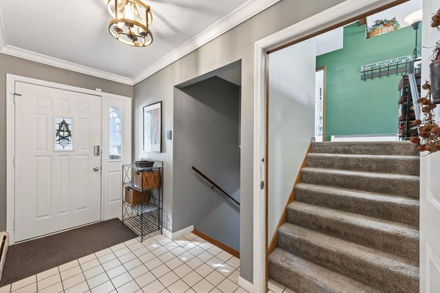 1641 Leone Avenue, Saint Paul, MN 55106