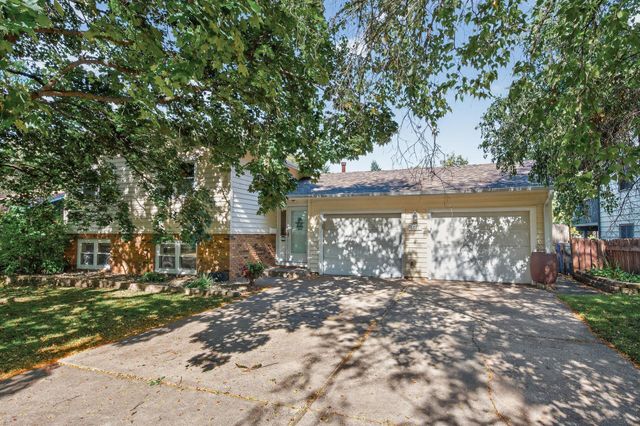 1641 Leone Avenue, Saint Paul, MN 55106