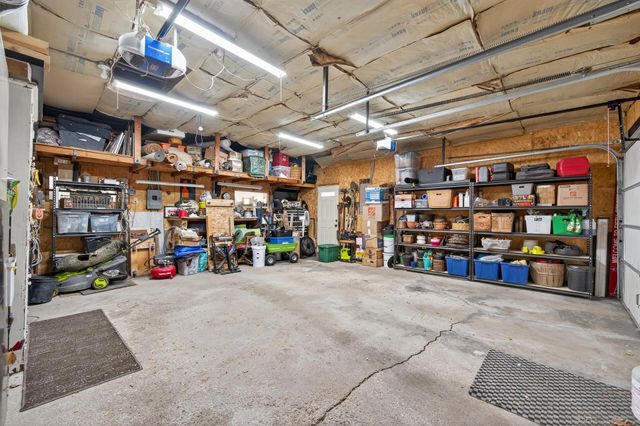 1641 Leone Avenue, Saint Paul, MN 55106