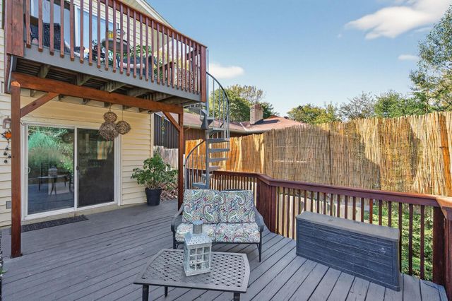 1641 Leone Avenue, Saint Paul, MN 55106