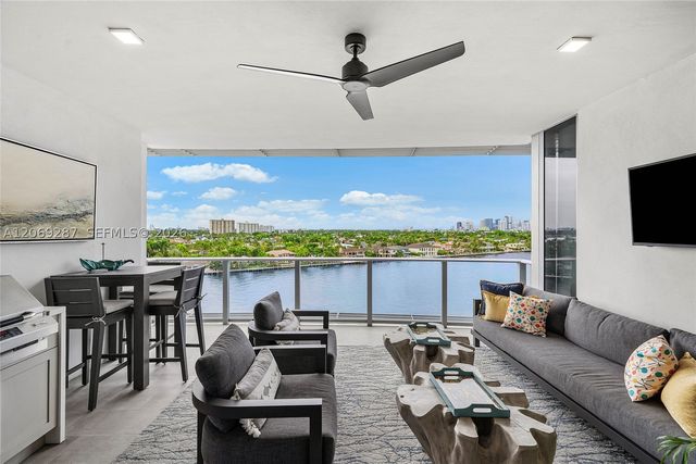 435 Bayshore Dr 703, Fort Lauderdale, FL 33304