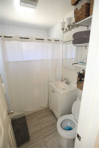 2432 N Eastern Avenue, Los Angeles, CA 90032