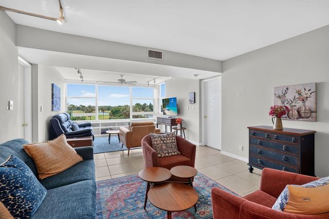 4191 Cypress Reach Court 403, Pompano Beach, FL 33069