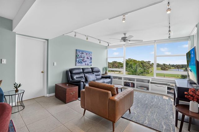 4191 Cypress Reach Court 403, Pompano Beach, FL 33069