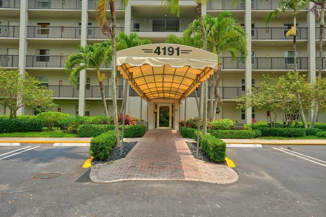 4191 Cypress Reach Court 403, Pompano Beach, FL 33069