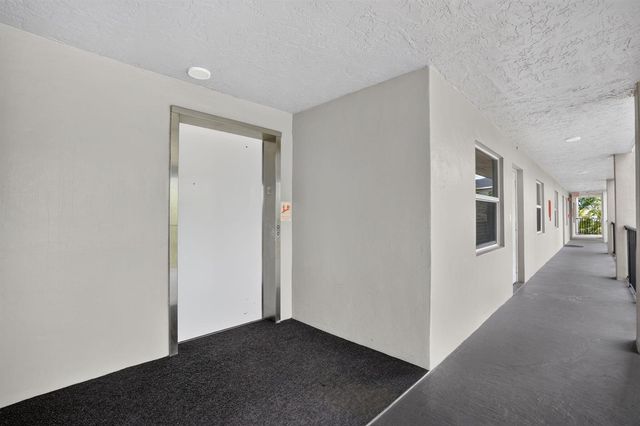 4191 Cypress Reach Court 403, Pompano Beach, FL 33069