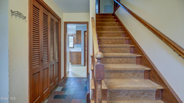 38 Hamilton Street, Guilderland, NY 12084