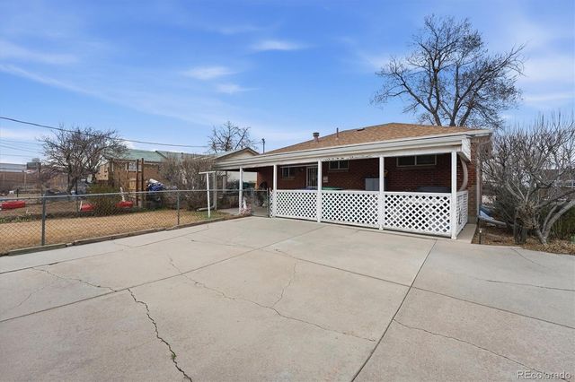 80 E 106th Avenue, Northglenn, CO 80233