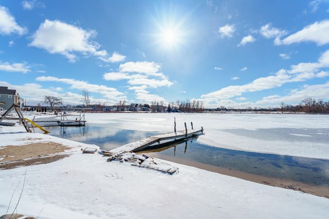 963 Treasure Island Drive, Texas Twp, MI 49071