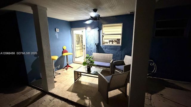 1555 SW 21st Way, Fort Lauderdale, FL 33312