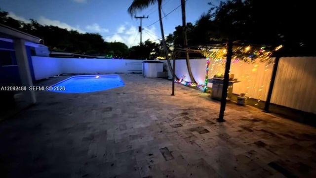 1555 SW 21st Way, Fort Lauderdale, FL 33312