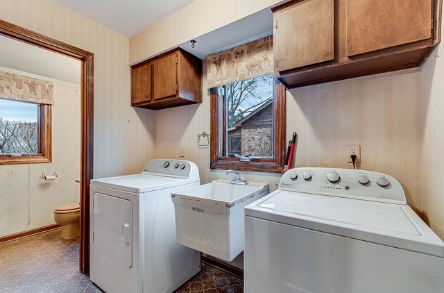 3311 Indian Wood Lane, Joliet, IL 60431