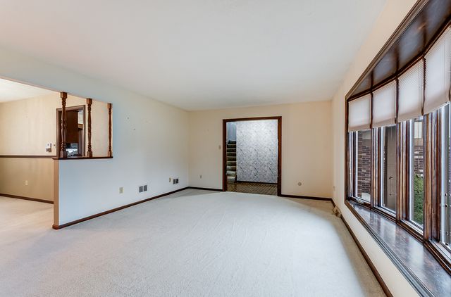 3311 Indian Wood Lane, Joliet, IL 60431