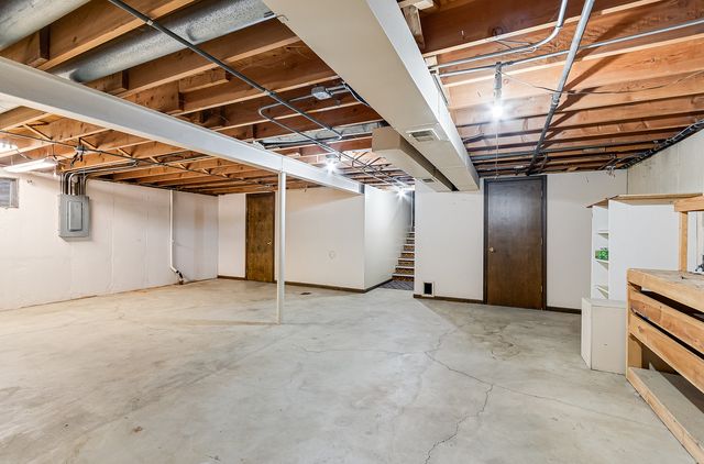 3311 Indian Wood Lane, Joliet, IL 60431