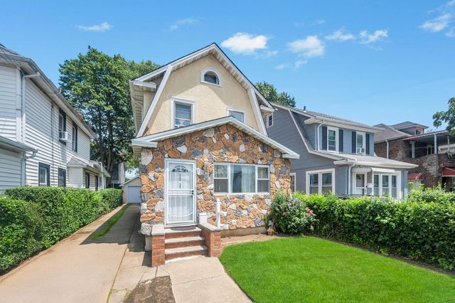 11119 212th Street, Queens Village, NY 11429