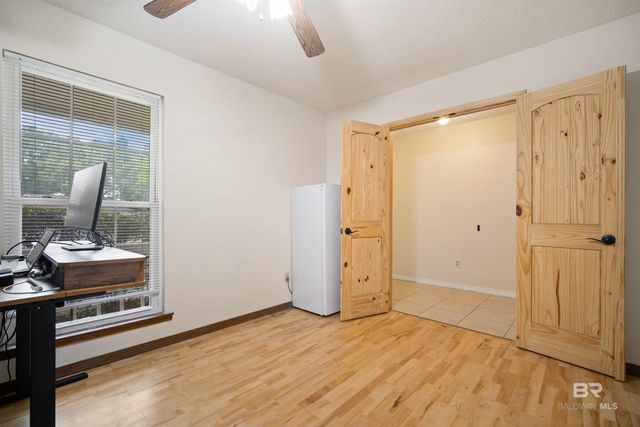 6421 Saint Thomas Court, Mobile, AL 36618