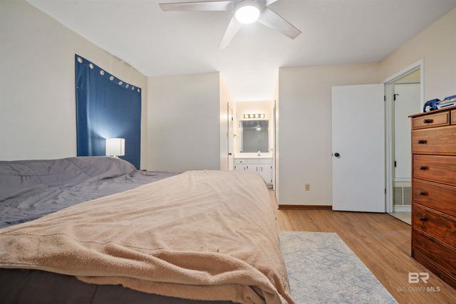 6421 Saint Thomas Court, Mobile, AL 36618