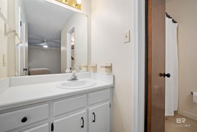 6421 Saint Thomas Court, Mobile, AL 36618
