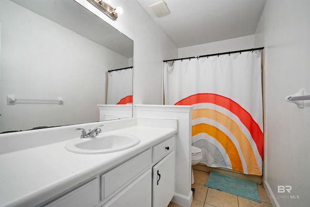6421 Saint Thomas Court, Mobile, AL 36618