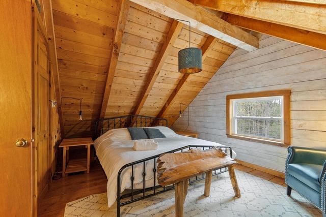 34 Jowders Cove Rd, Rindge, NH 03461