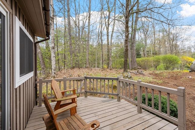 34 Jowders Cove Rd, Rindge, NH 03461