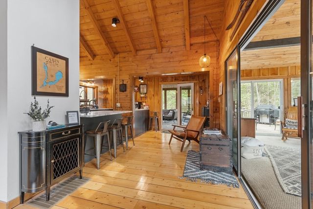 34 Jowders Cove Rd, Rindge, NH 03461