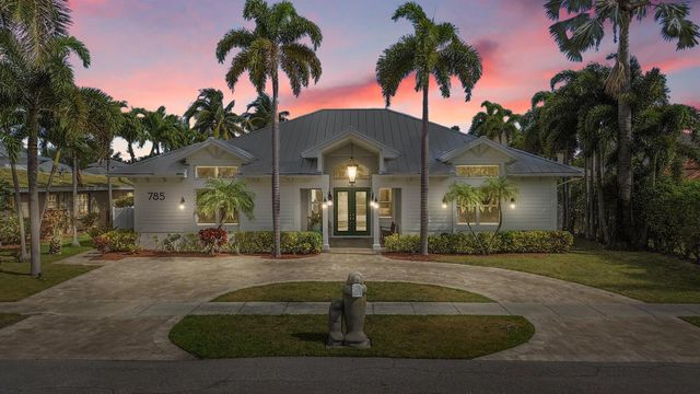 785 NE 71st Street, Boca Raton, FL 33487