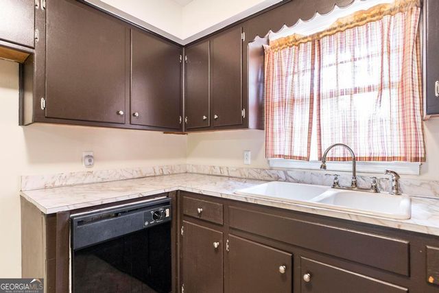 3271 Commodore Drive, Macon, GA 31211