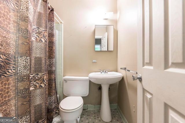 3271 Commodore Drive, Macon, GA 31211