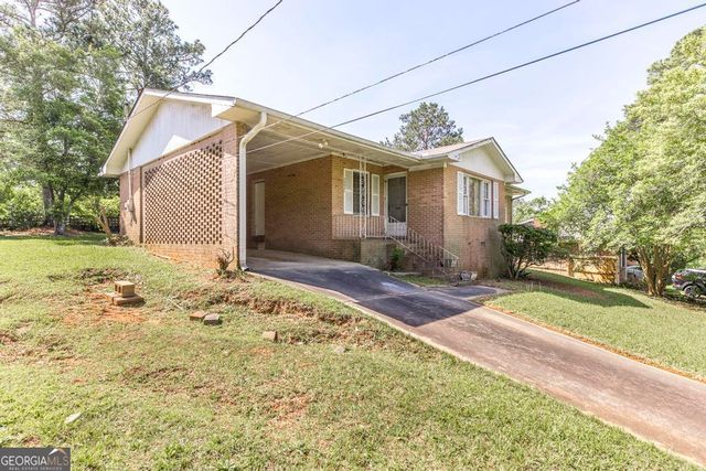 3271 Commodore Drive, Macon, GA 31211