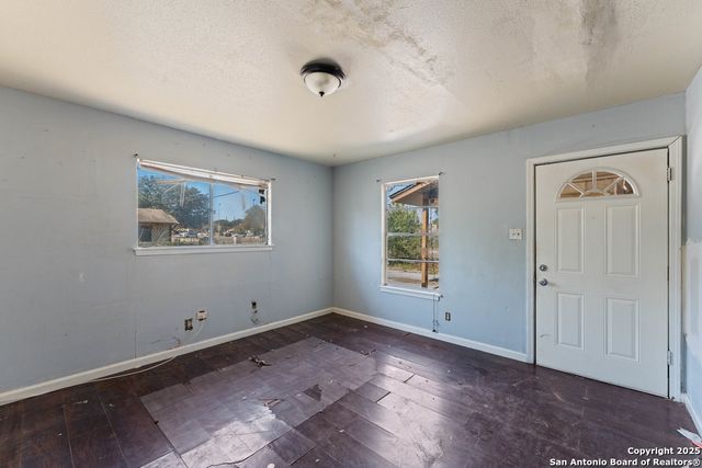 6614 Brownleaf, San Antonio, TX 78227