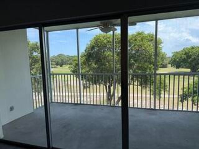 3100 N Palm Aire Drive 410, Pompano Beach, FL 33069