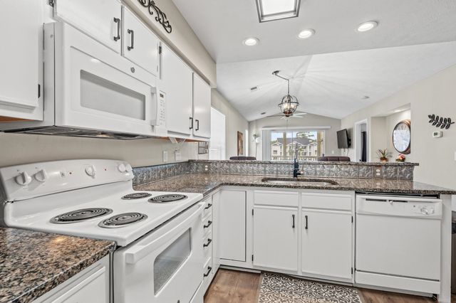 560 White River Dr Unit 43G, Myrtle Beach, SC 29579