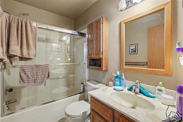 10324 Fairway Drive 2424, Foristell, MO 63348