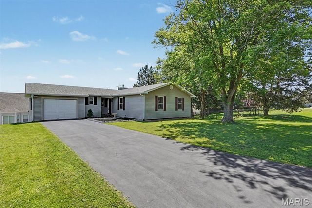 10324 Fairway Drive 2424, Foristell, MO 63348