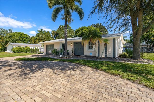 1223 BILTMORE DRIVE, Fort Myers, FL 33901