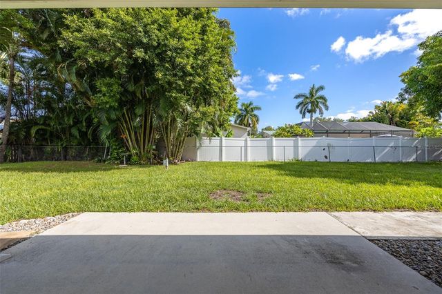 1223 BILTMORE DRIVE, Fort Myers, FL 33901