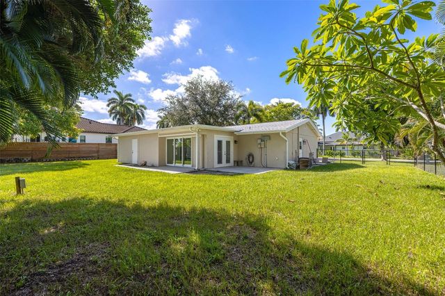 1223 BILTMORE DRIVE, Fort Myers, FL 33901