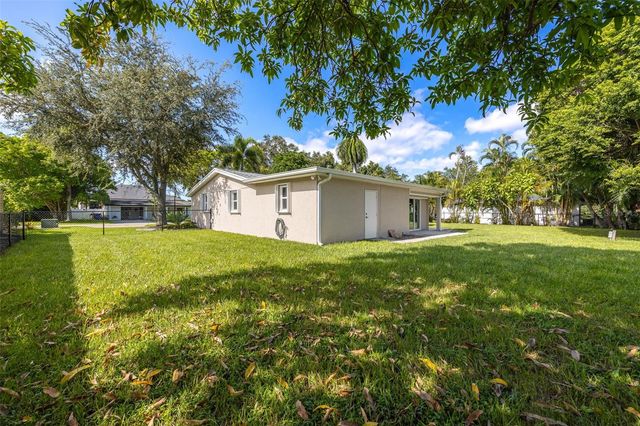 1223 BILTMORE DRIVE, Fort Myers, FL 33901