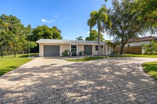 1223 BILTMORE DRIVE, Fort Myers, FL 33901