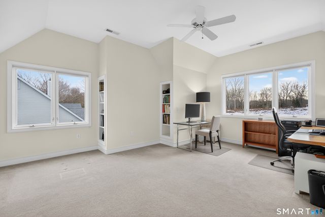 83 Old North Road, Stonington, CT 06355